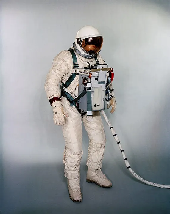 双子星计划中的宇航服