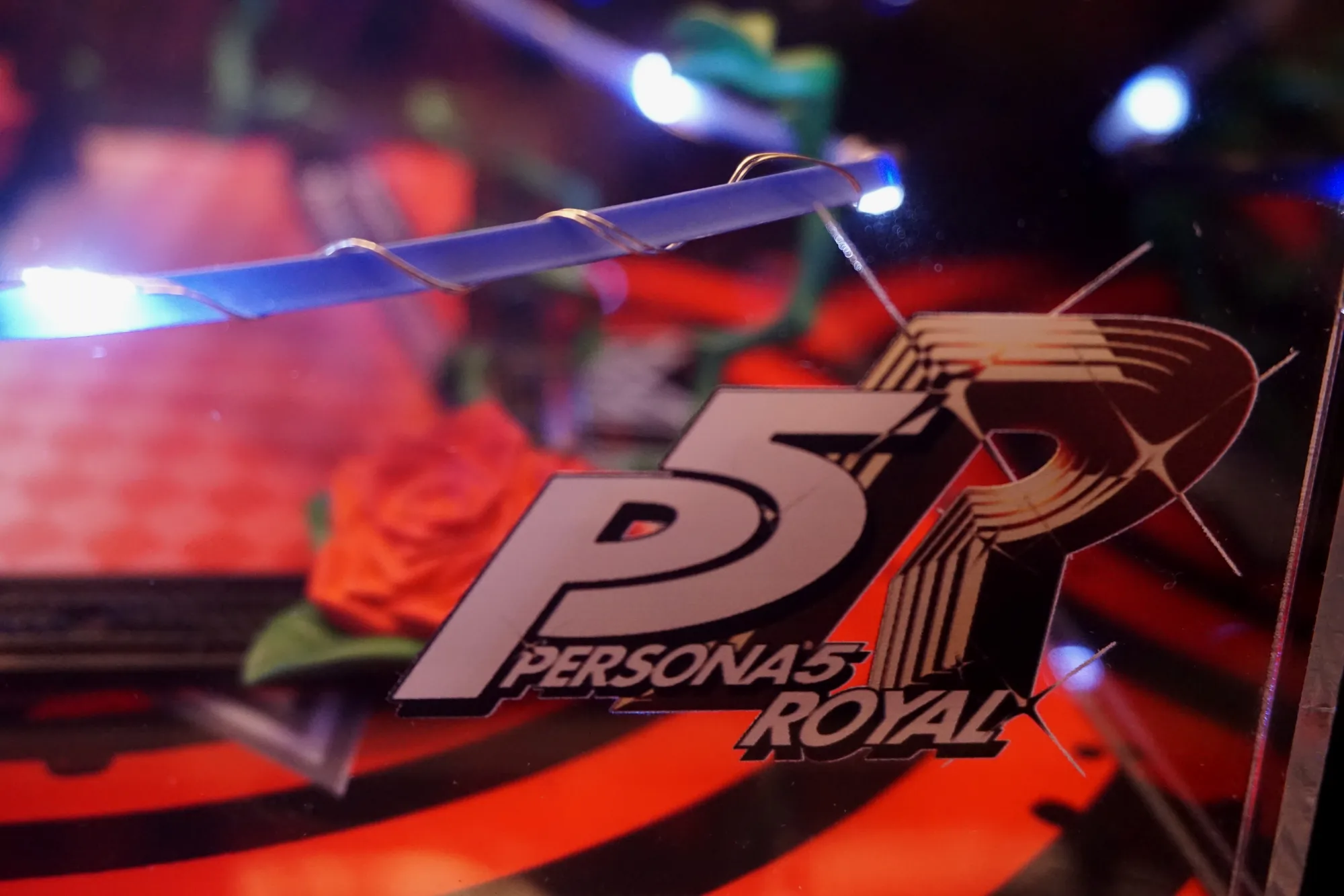 《P5R》logo