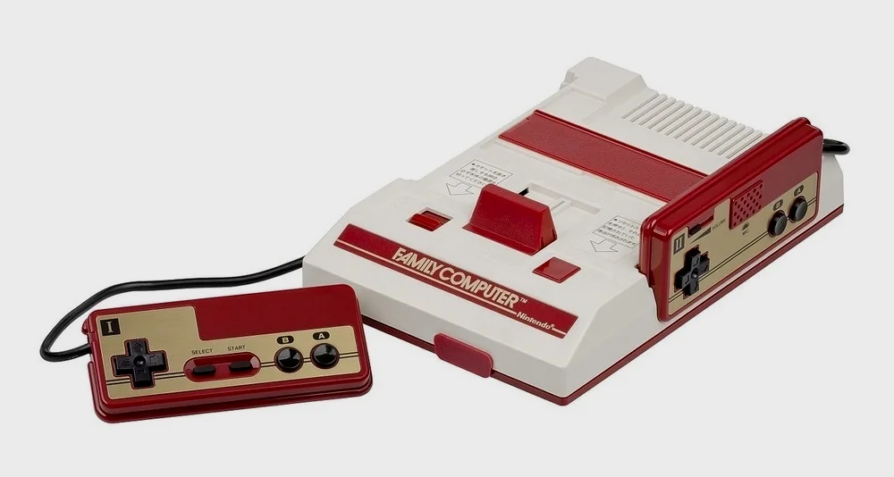 任天堂最经典的红白机Famicom/Nes
