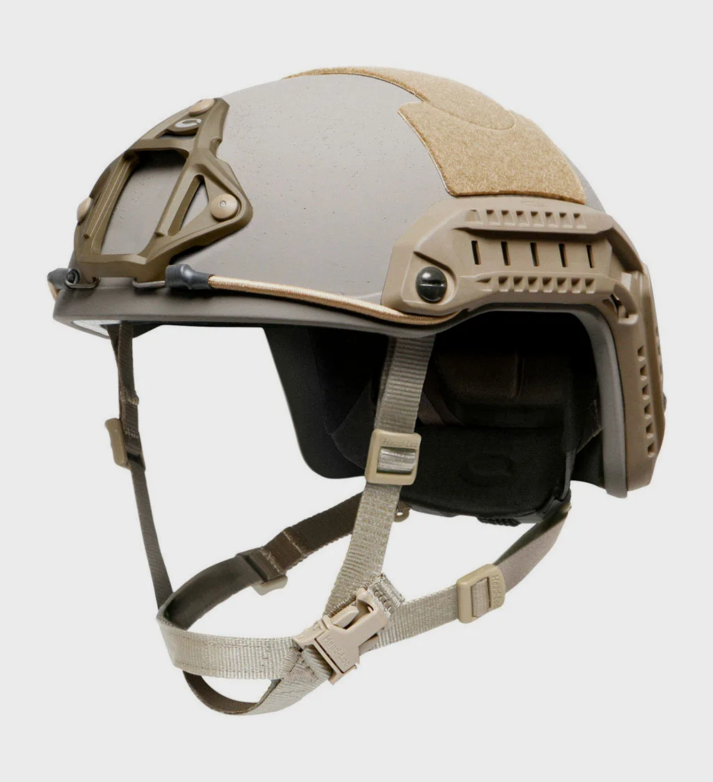 Ops-Core Fast MT Super High Cut Helmet，等等我是瞎了吗？（图片来源于网络）