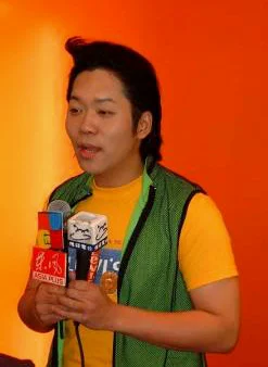 第二代主持人阿亮（卜学亮）