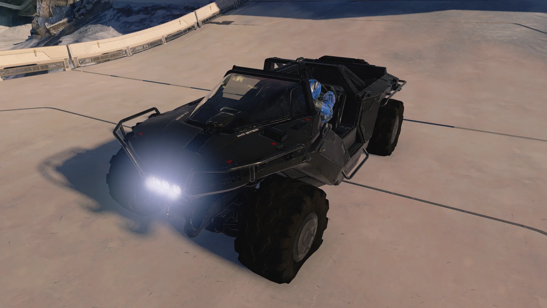 2558年后ONI使用的斥候型“疣猪”（ONI Scout Warthog）