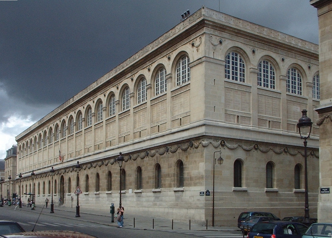 巴黎 聖日維耶圖書館 1913-1915杜尚在此工作，圖片來自wiki