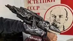 宫崎英高的妙妙屋