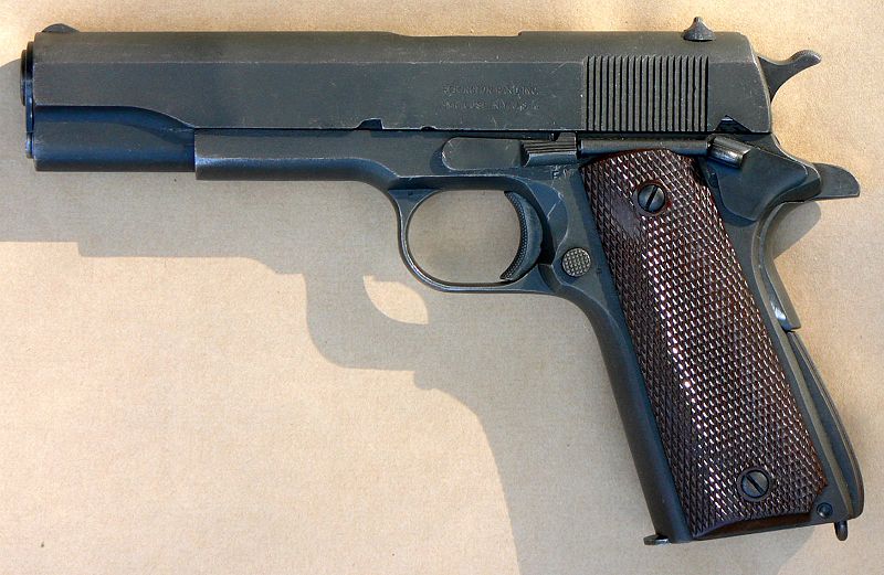 M1911A1 自动手枪，我想已经没必要在这里过多介绍了吧
