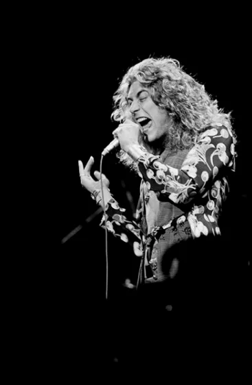 Terry O'Neill 镜头中的 Robert Plant