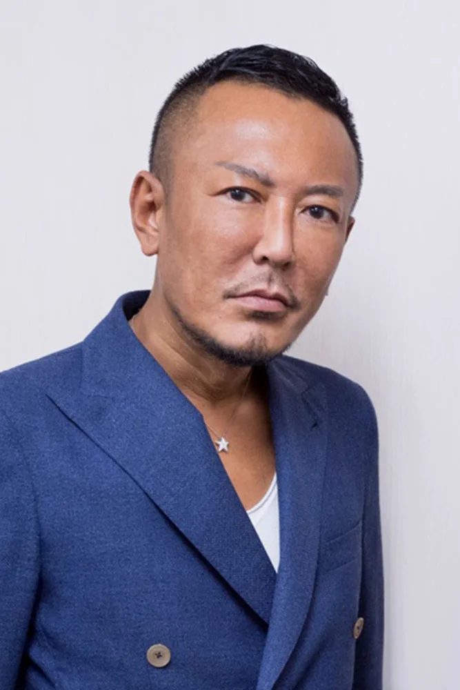 名越稔洋