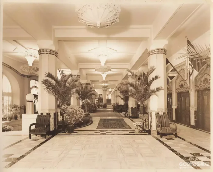 Traymore Hotel内景