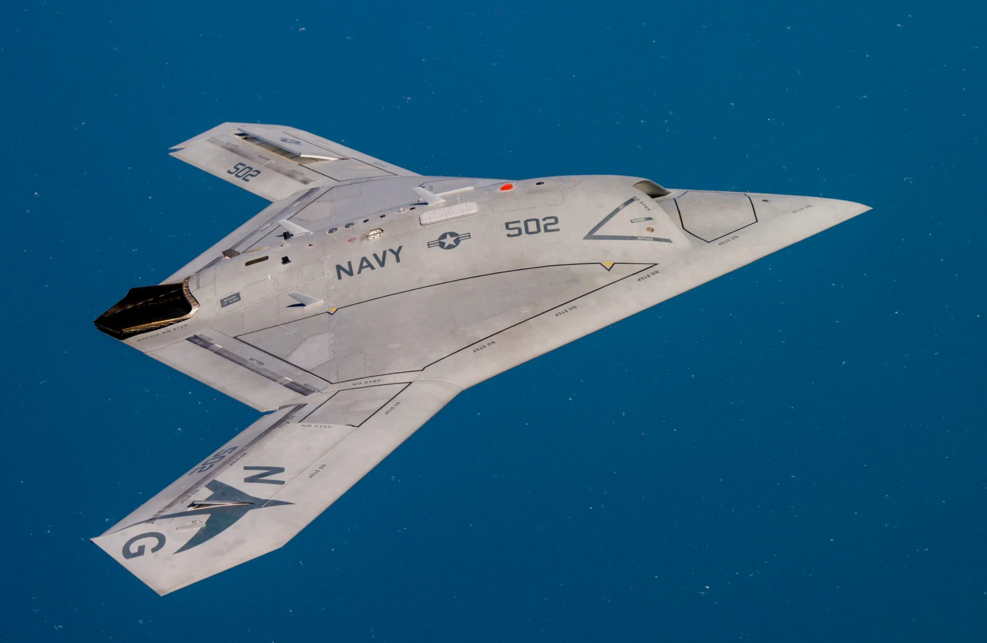 现实中的X-47B