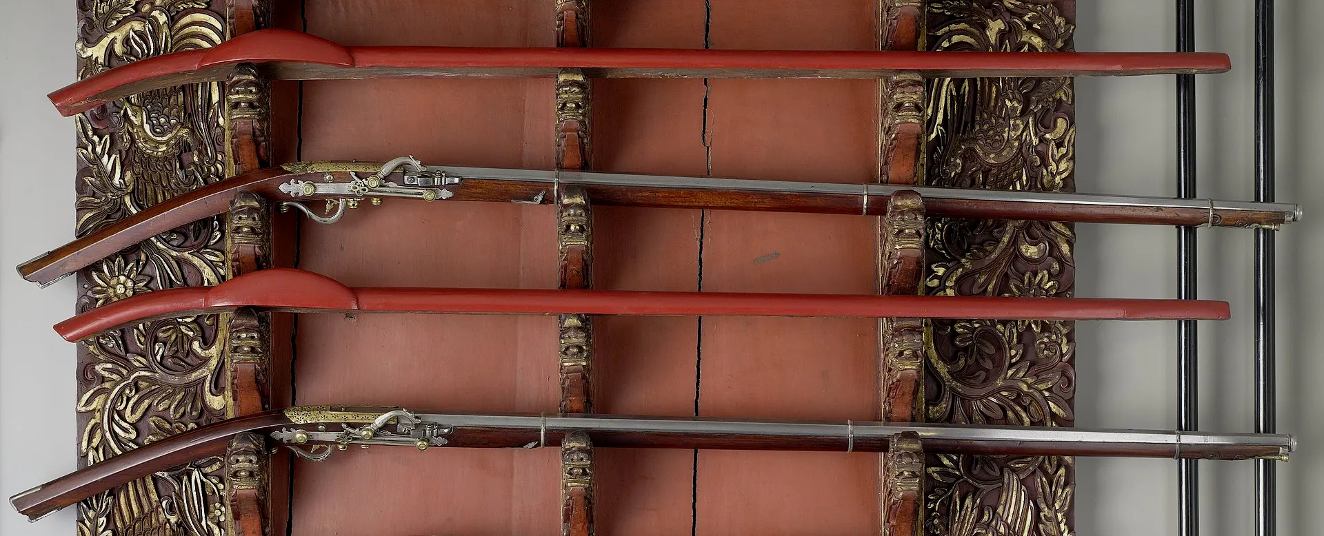 17世纪越南火绳枪，东亚火绳枪多是由葡萄牙人带来的