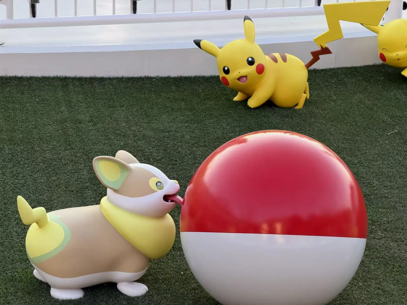 皮卡丘：好肉麻哟