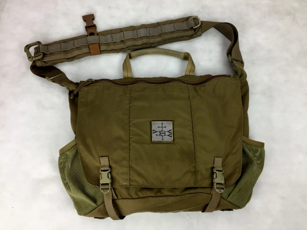 Eagle Industries Courier Bag改三角带和斜跨带承载面板