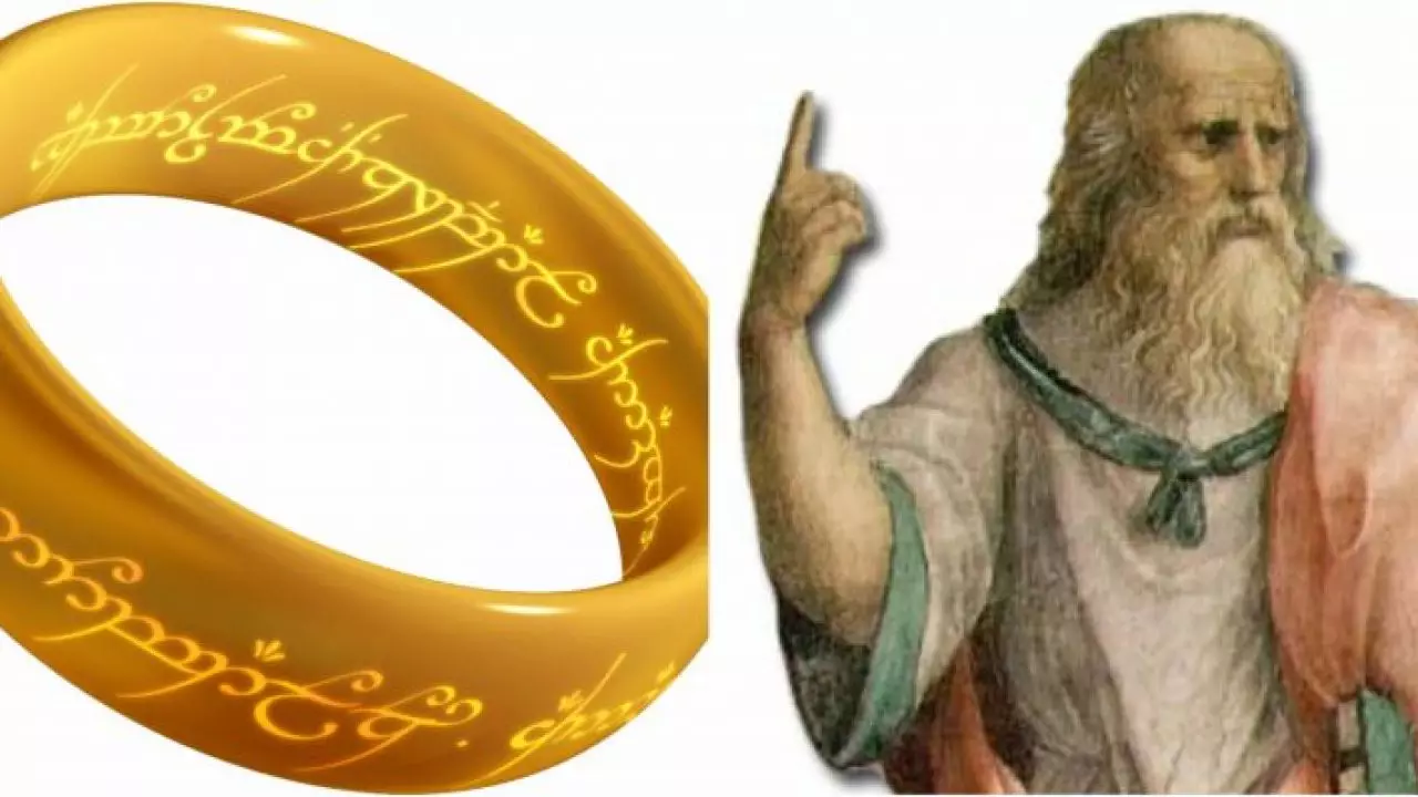 裘格斯戒指：隐形戒指，柏拉图用它来探讨一个能隐形的智者是否还称得上是正义。
