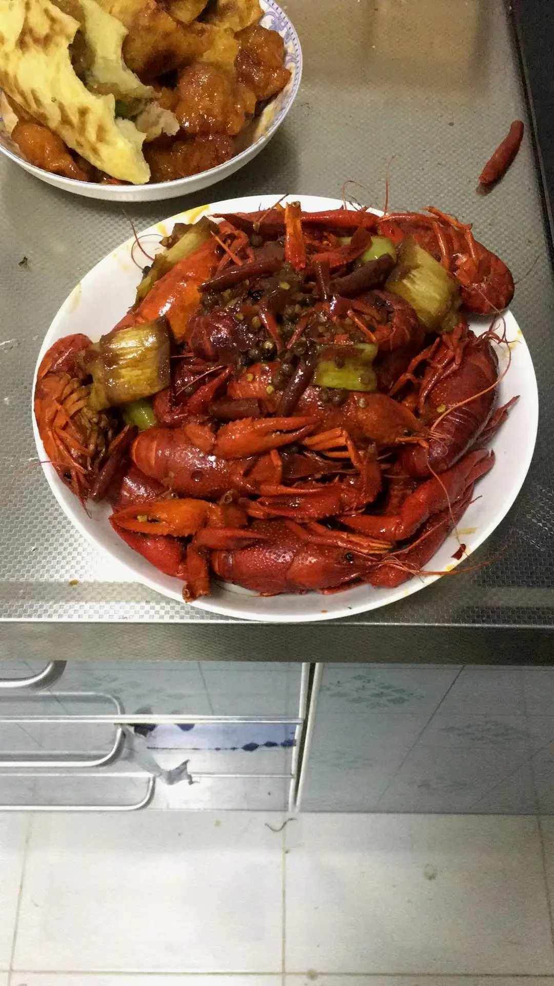 突出一个胡来