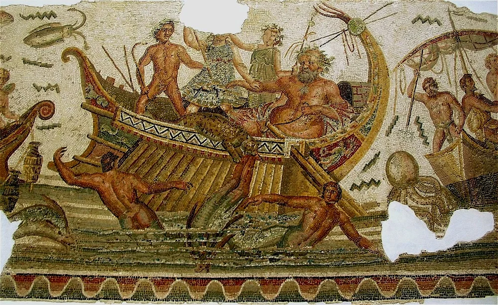 一副罗马镶嵌画，描述了酒神狄奥尼索斯在旅途休息时，被海盗绑架，醒来后的狄奥尼索斯同海盗搏斗，并将他们变成了海豚