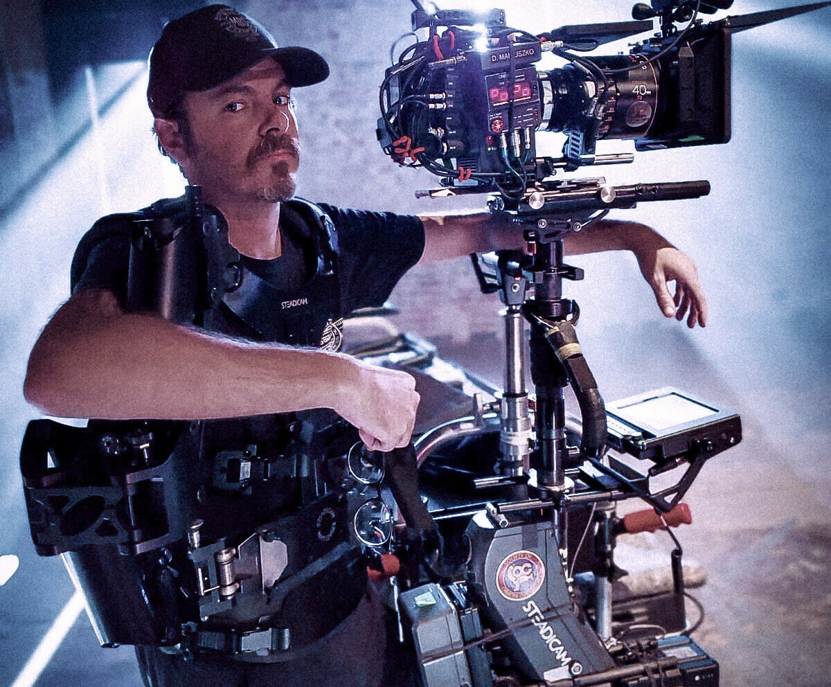 斯坦尼康是电影拍摄中用的单人重型摄影机稳定器