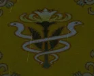 双蛇党的标志，也是格里达尼亚的标志。金黄的底色代表元灵的祝福，百合花代表元灵的意志，两条白蛇分别代表构建格里达尼亚时的精灵与人类