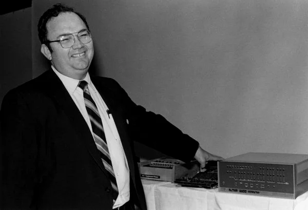 艾德·罗伯茨和 Altair 8800