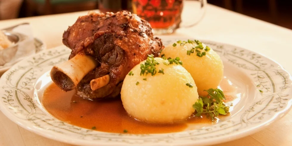 Schweinshaxe