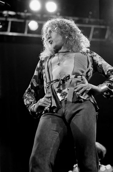 Terry O'Neill 镜头中的 Robert Plant