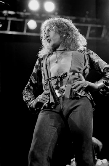 Terry O'Neill 镜头中的 Robert Plant