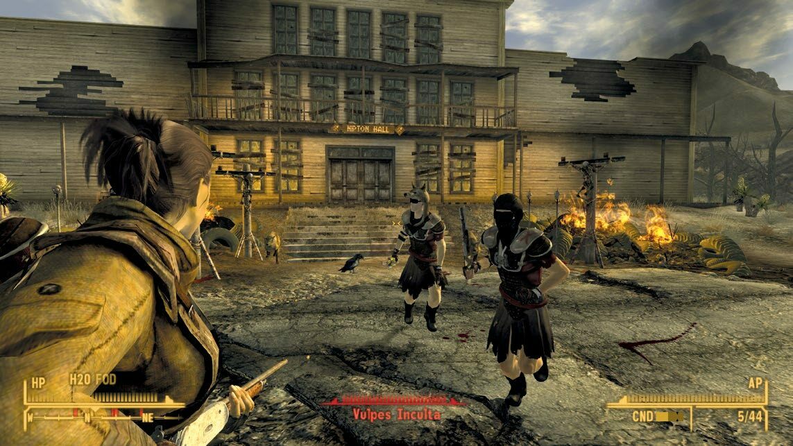 在 VATS 系統的輔助下，玩家可以擊傷敵人的肢體、毀壞敵人的武器或是引爆還未爆炸的手雷。
