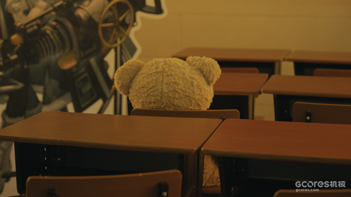 他们好像是认真想造一个真实的梦:《明日方舟》嘉年华 他们好像是认真想造一个真实的梦:《明日方舟》嘉年华