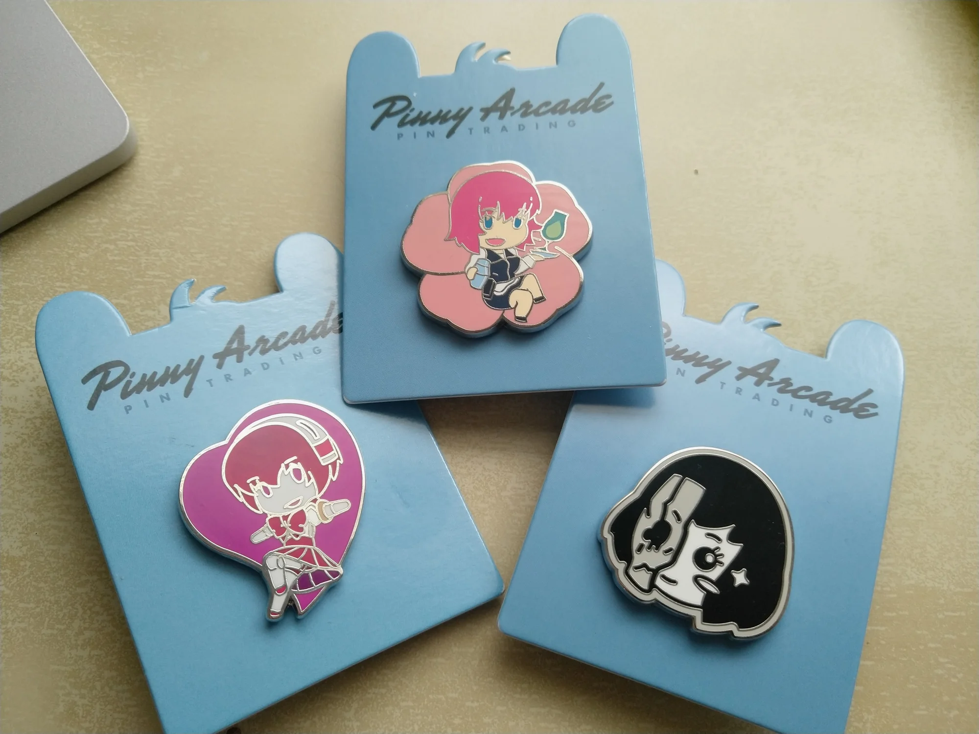 三组游戏的别针