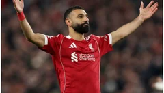 看足球，学英语