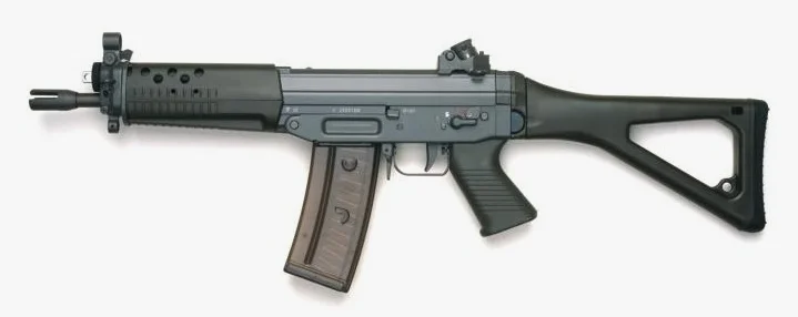 SG552