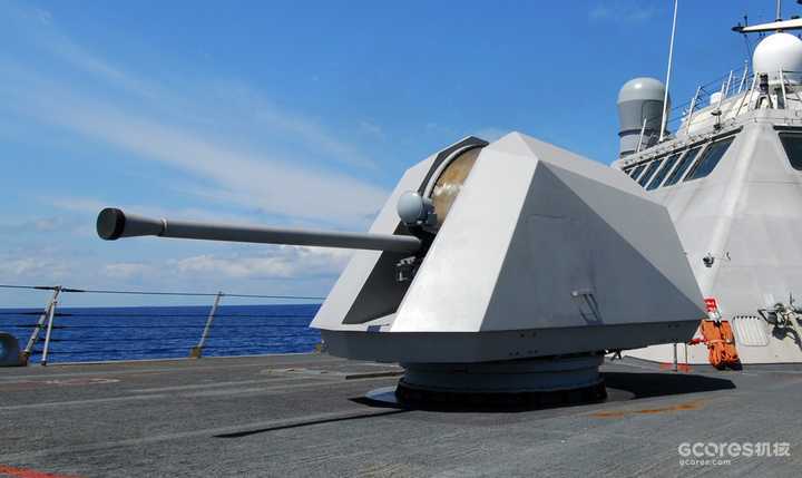 除了装备DD(X)，MK110 57mm舰炮还将成为LCS等舰艇的主炮。一度有望成为美国海军的标准化防空炮。
