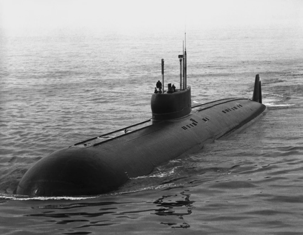 K-222号潜艇，由于过高的成本又被称为“金鱼”