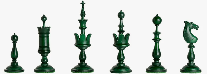 Selenus，17世纪象棋大师古斯塔夫的姓，德国和北欧流行的设计。