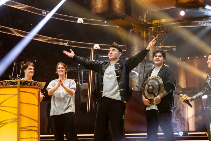 三冠加冕:Team Spirit夺得《Dota2》TI15冠军