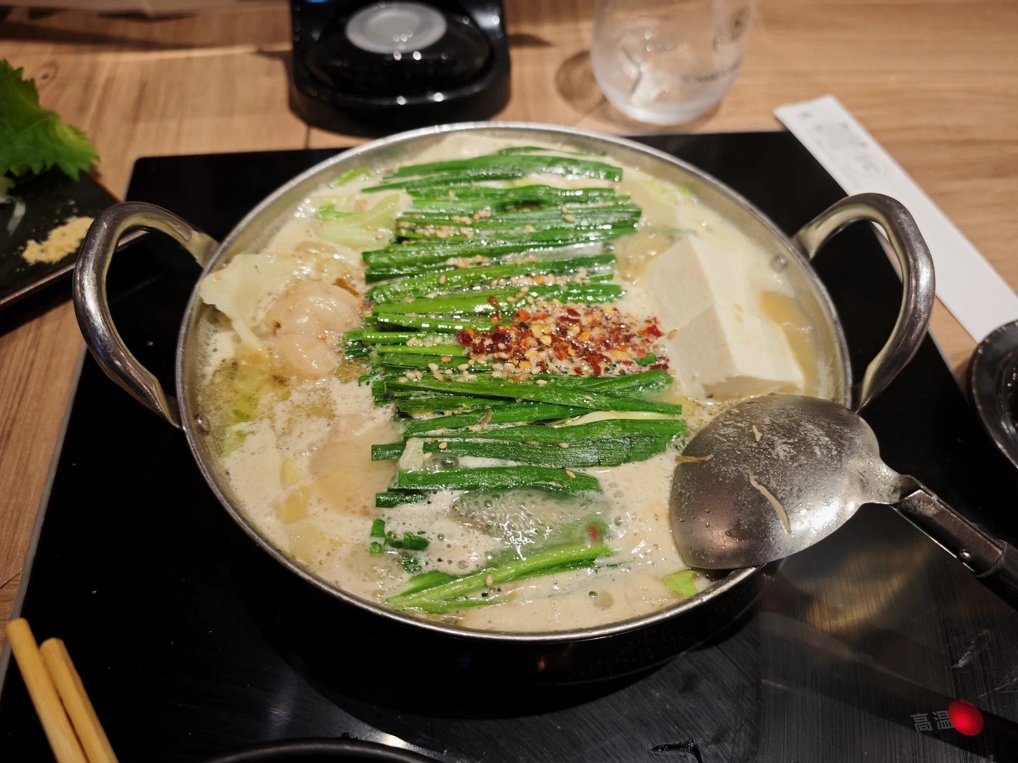主菜——牛肠火锅