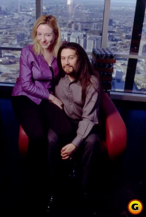 约翰·罗梅罗和丝蒂维·凯丝在1998年发展出了浪漫关系