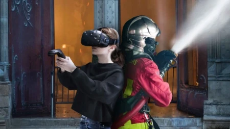育碧联手百代电影，带来《燃烧的巴黎圣母院》VR游戏