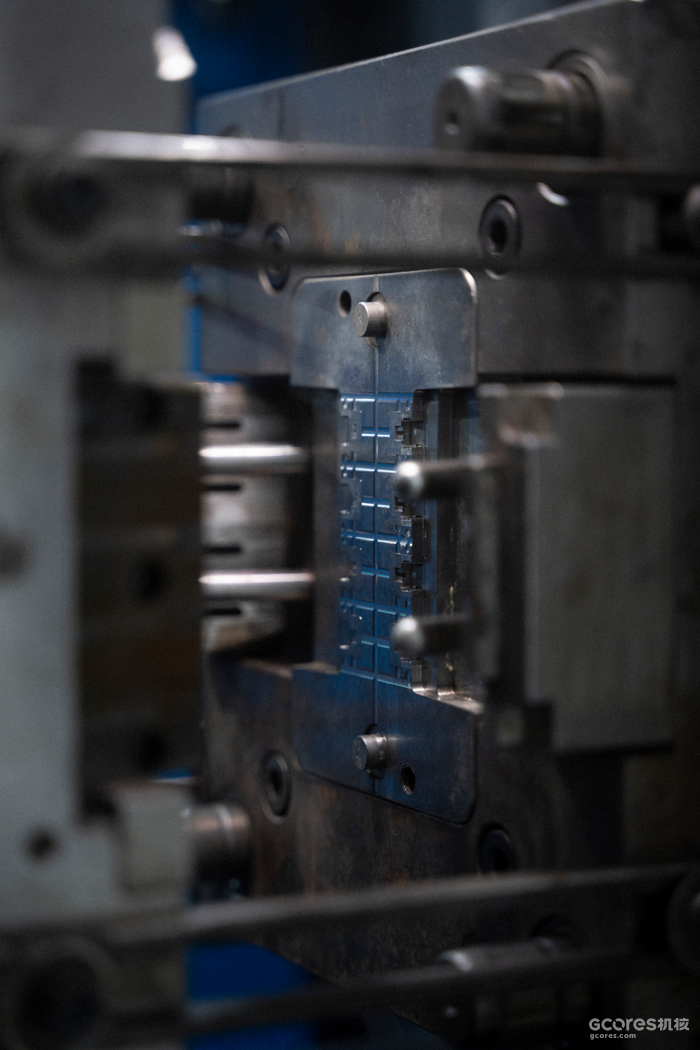 客制化键盘丨购买观望:剪叉新结构以及多款套件简评 客制化键盘丨购买观望:剪叉新结构以及多款套件简评