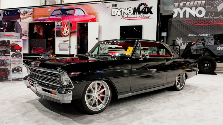 Chris Holstrom Concepts 1967 Chevy Nova 2013年SEMA获奖车辆