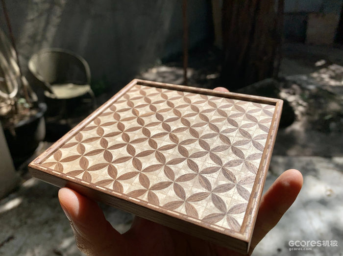 100/3 钱纹
卧槽 太阳 赶紧拍