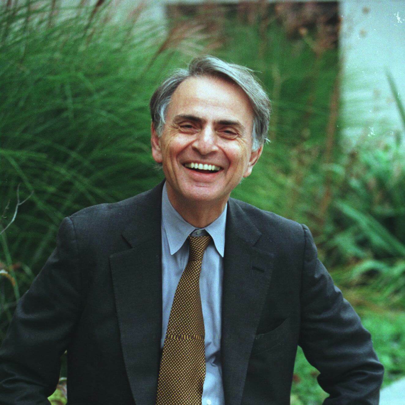 卡爾·愛德華·薩根（Carl Edward Sagan）