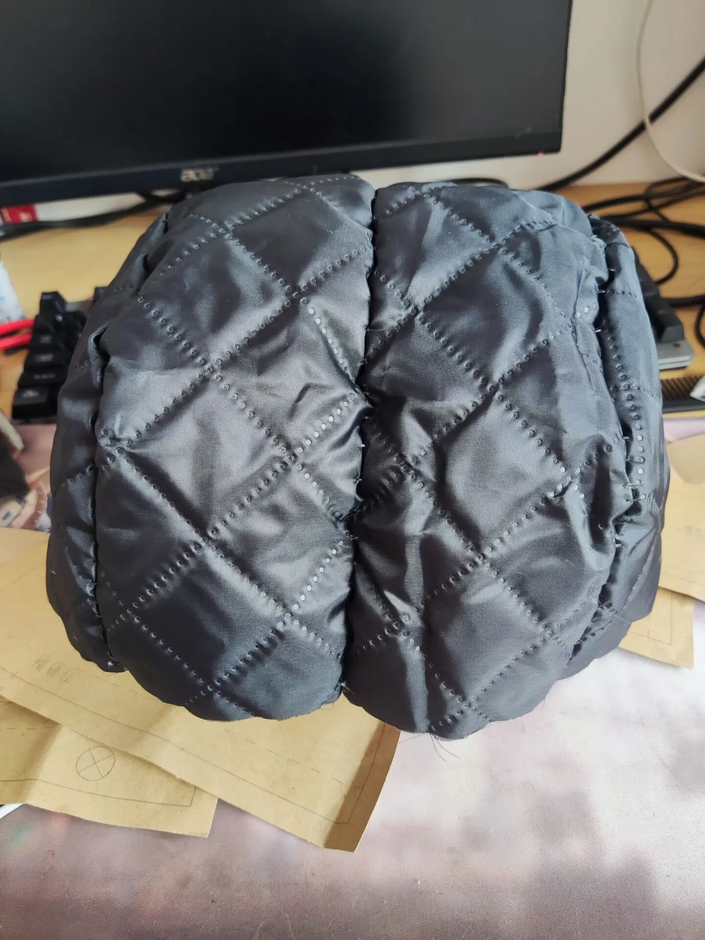 缝起来就是这样，这个时候就可以试戴一下，确保合适
