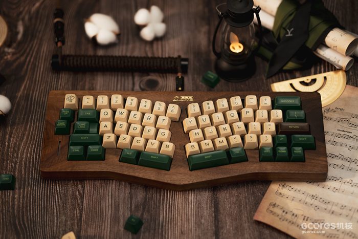木韵盈怀,指间的心流律动:千元级木质Alice键盘——AMX60简评 木韵盈怀,指间的心流律动:千元级木质Alice键盘——AMX60简评