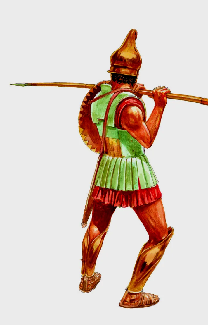注意盾牌是怎样挂在他的脖子上的。到了亚历山大的时期，铁制盔甲也开始流行