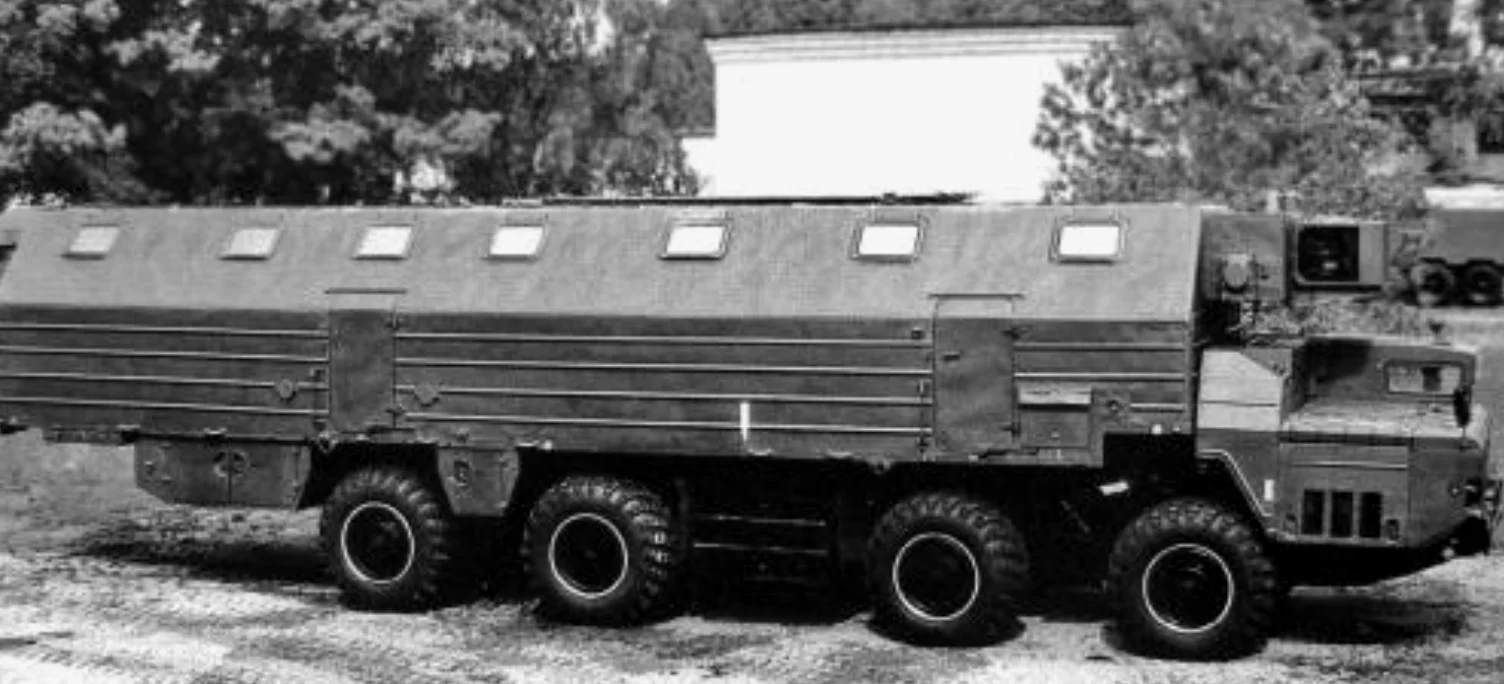 15T118宿舍车