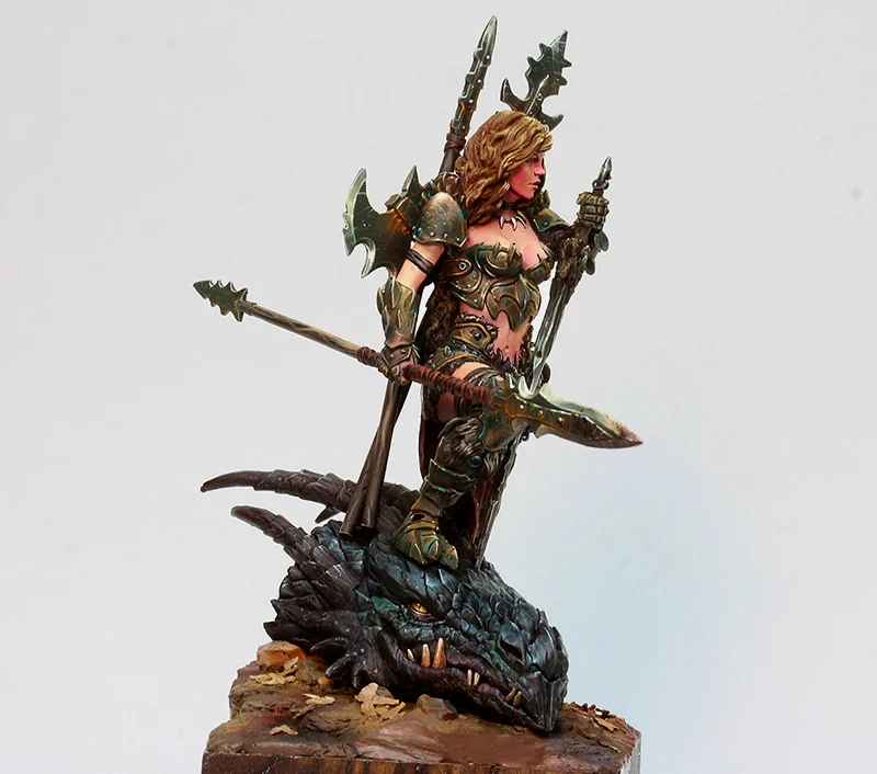 Dragon Huntress 75mm