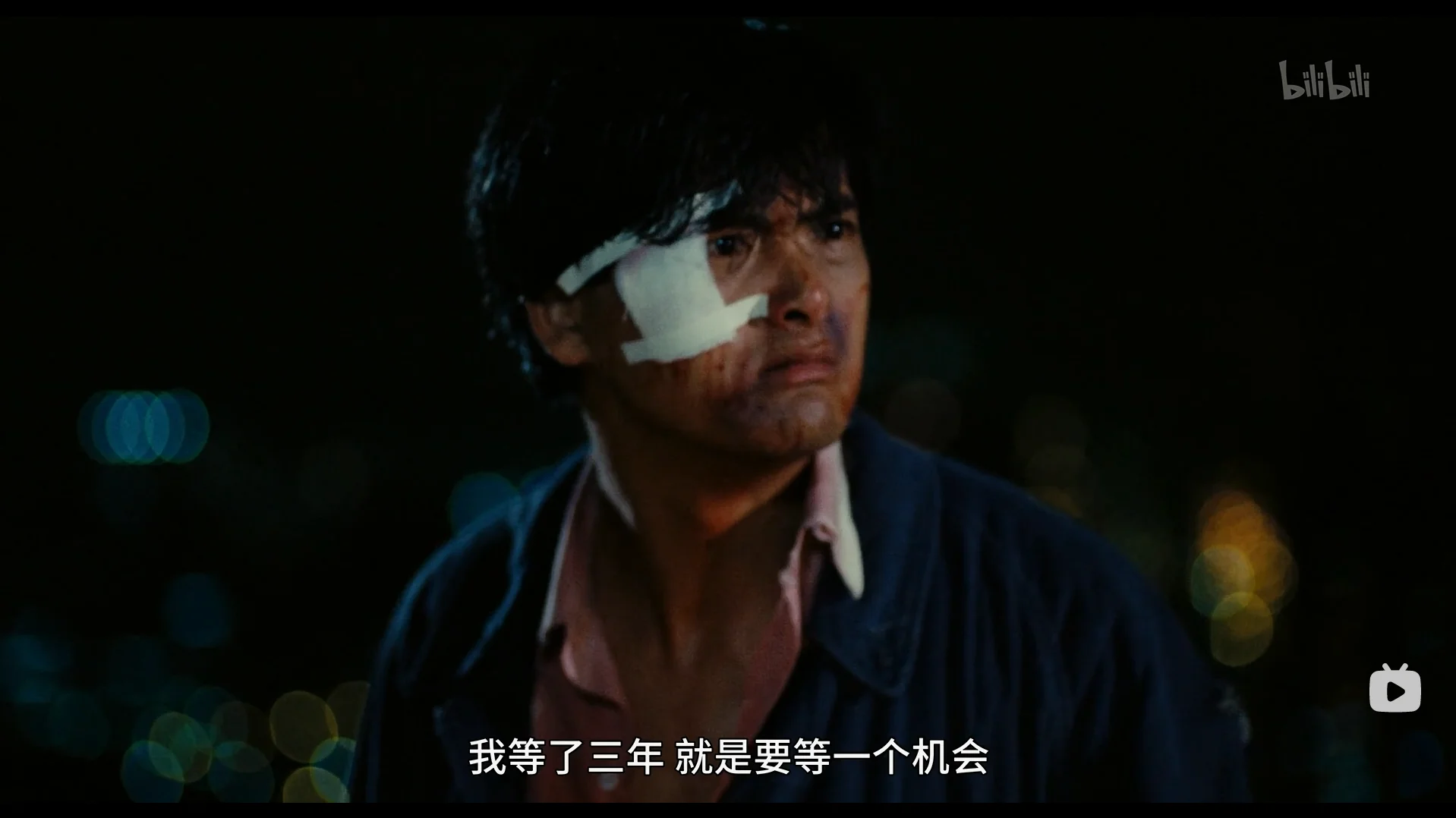 《英雄本色》名场面，这不仅是周润发、狄龙等人在现实中的呼应，也是吴宇森自己的映射