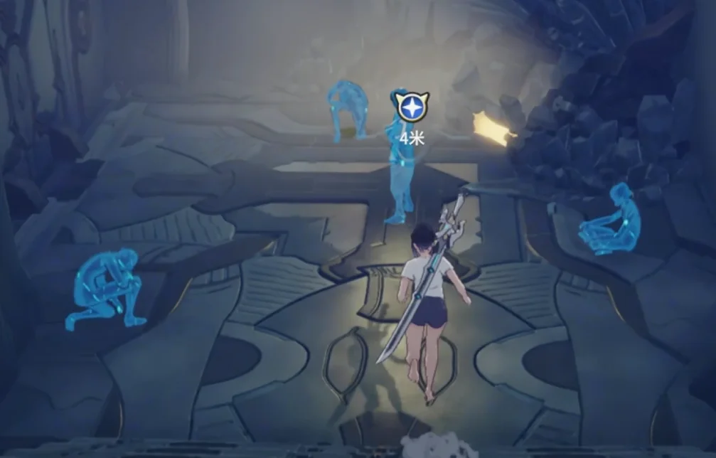 现实侧：看到角色虚影，可切换到记忆侧