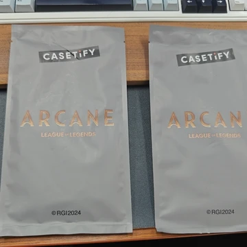 点赞，抽双城之战第二季 x CASETiFY联名系列限量人物角色立牌盲袋