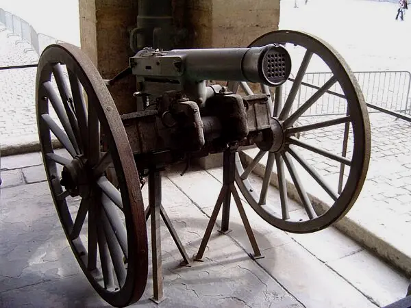 19世纪早期的多管齐射武器